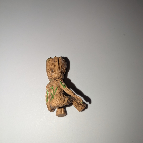 NIB Mini Groot - Picture 3 of 13